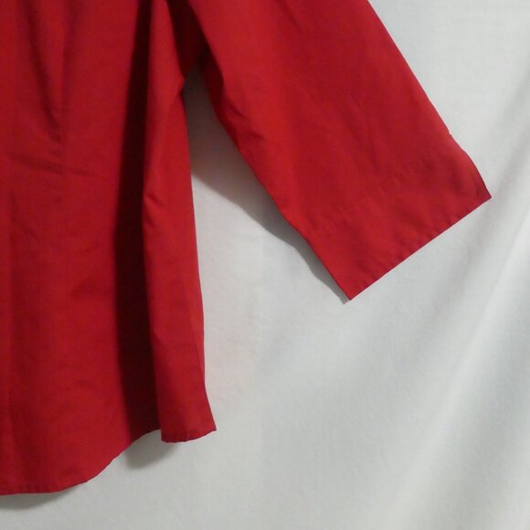 ISAAC'S DESIGNS | large | Red Button Up Blouse - Picture 16 of 16